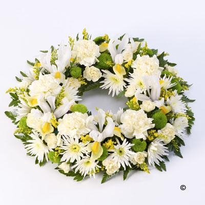 Classic Wreath   Yellow and Cream *
