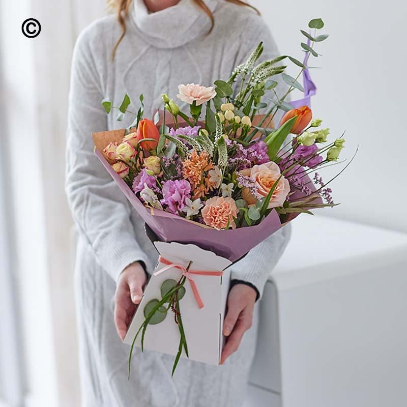 Spring Trending Gift Box