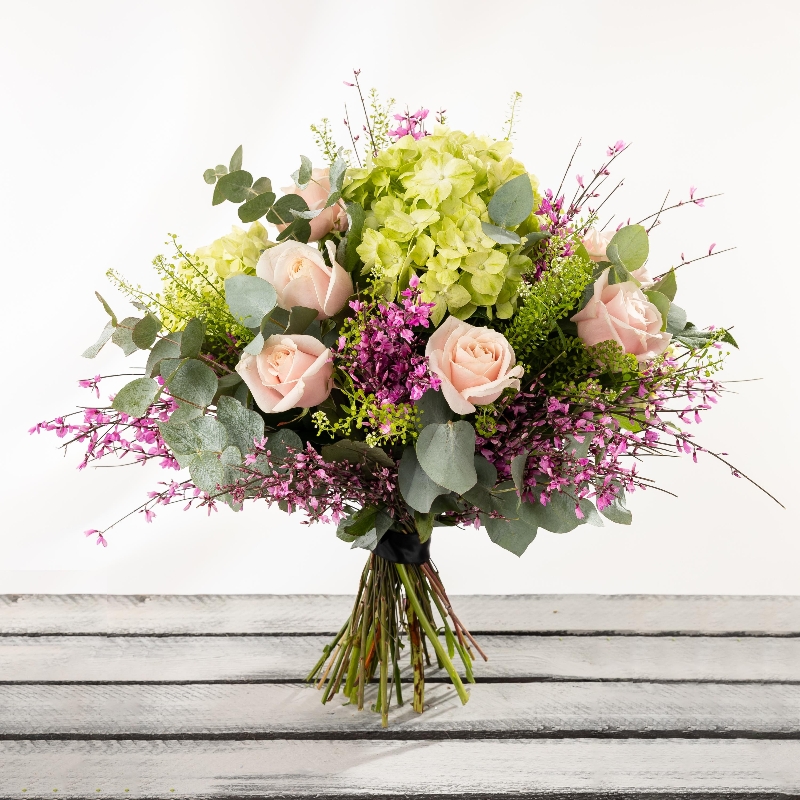 Pink Apple Handtied