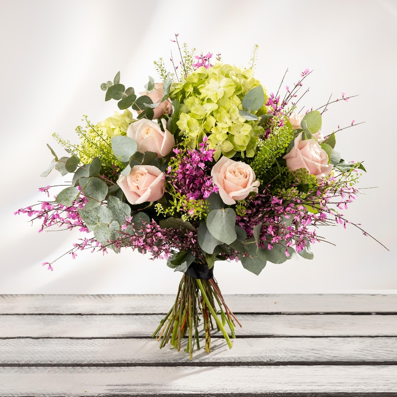 Pink Apple Handtied