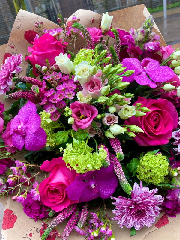 Raspberry Ruffles Handtied
