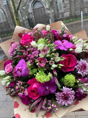 Raspberry Ruffles Handtied