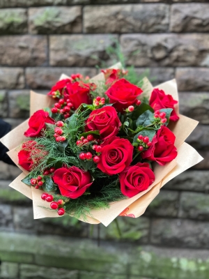 Scarlet Dozen Handtied