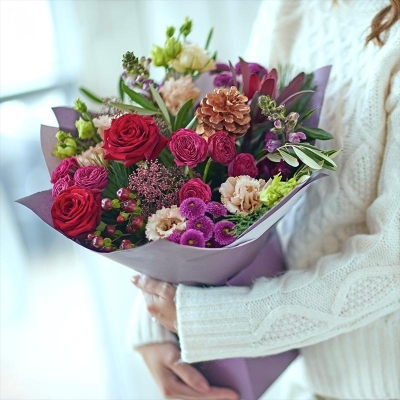 The Winter Warmer Handtied