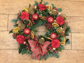 Apple, Berry & Blood Orange SpritzvWreath