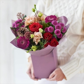 Plum & Pinecone Gift Box