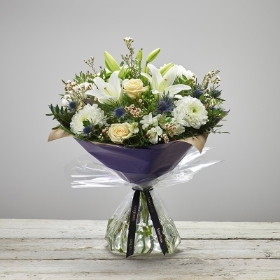 Twinkling White Handtied